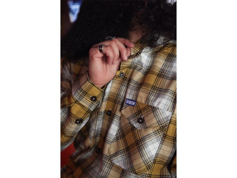 Relaxed-fit plaid shirt with Durmon logo detail, ideal for casual riding and motorcycle touring.