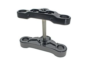 Aluminium motorcycle triple tree fork clamp for Harley Davidson and custom bikes.