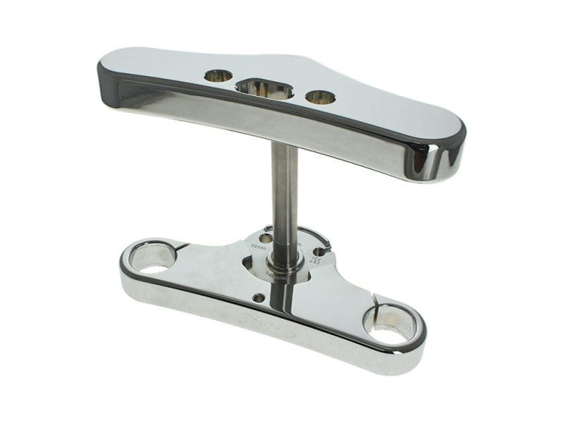 6 Degree Raked Wide Glide Triple Tree Kit - Chrome. Fits Breakout 2018up. Polished motorcycle handlebar clamp for Revelry Motorcycles, durable and stylish.
