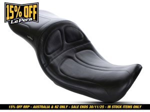 Leather motorcycle seat for Harley Davidson and custom bikes, premium comfort and durability.