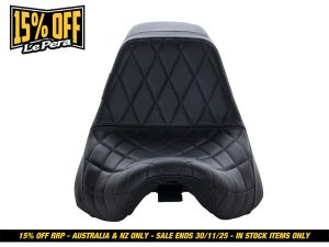 Leather motorcycle seat for custom bikes, providing comfort and style.